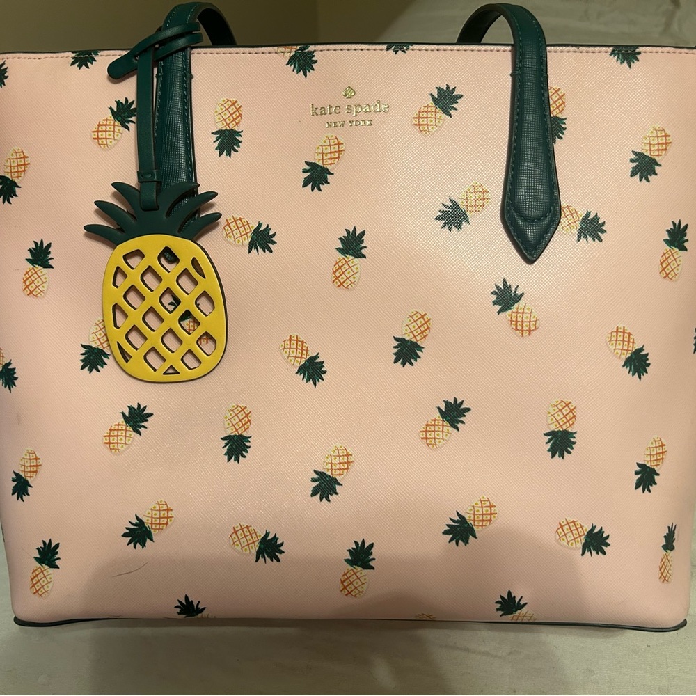 Kate Spade bag with matching wallet